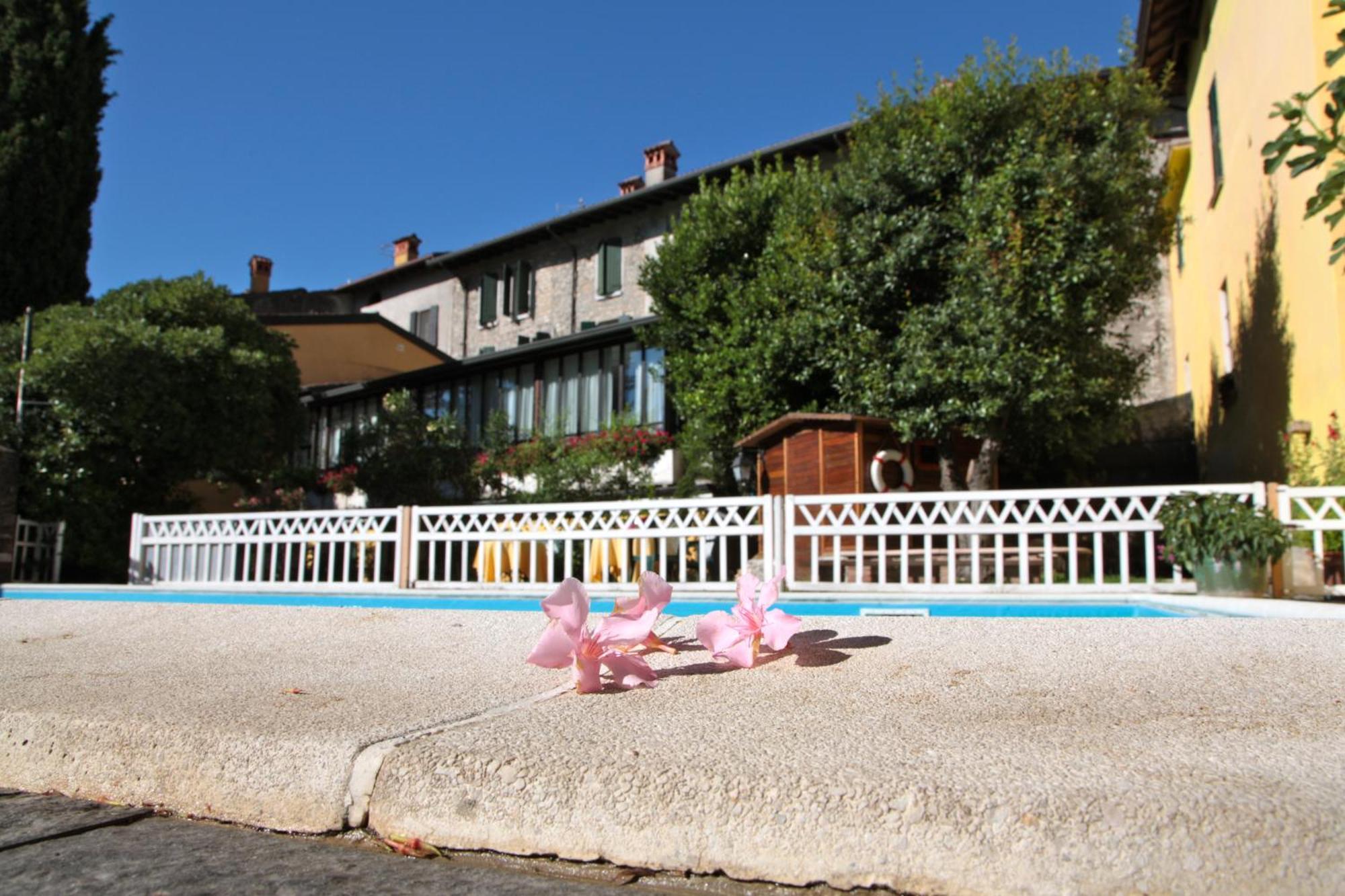 Hotel San Filis San Felice del Benaco Zewnętrze zdjęcie