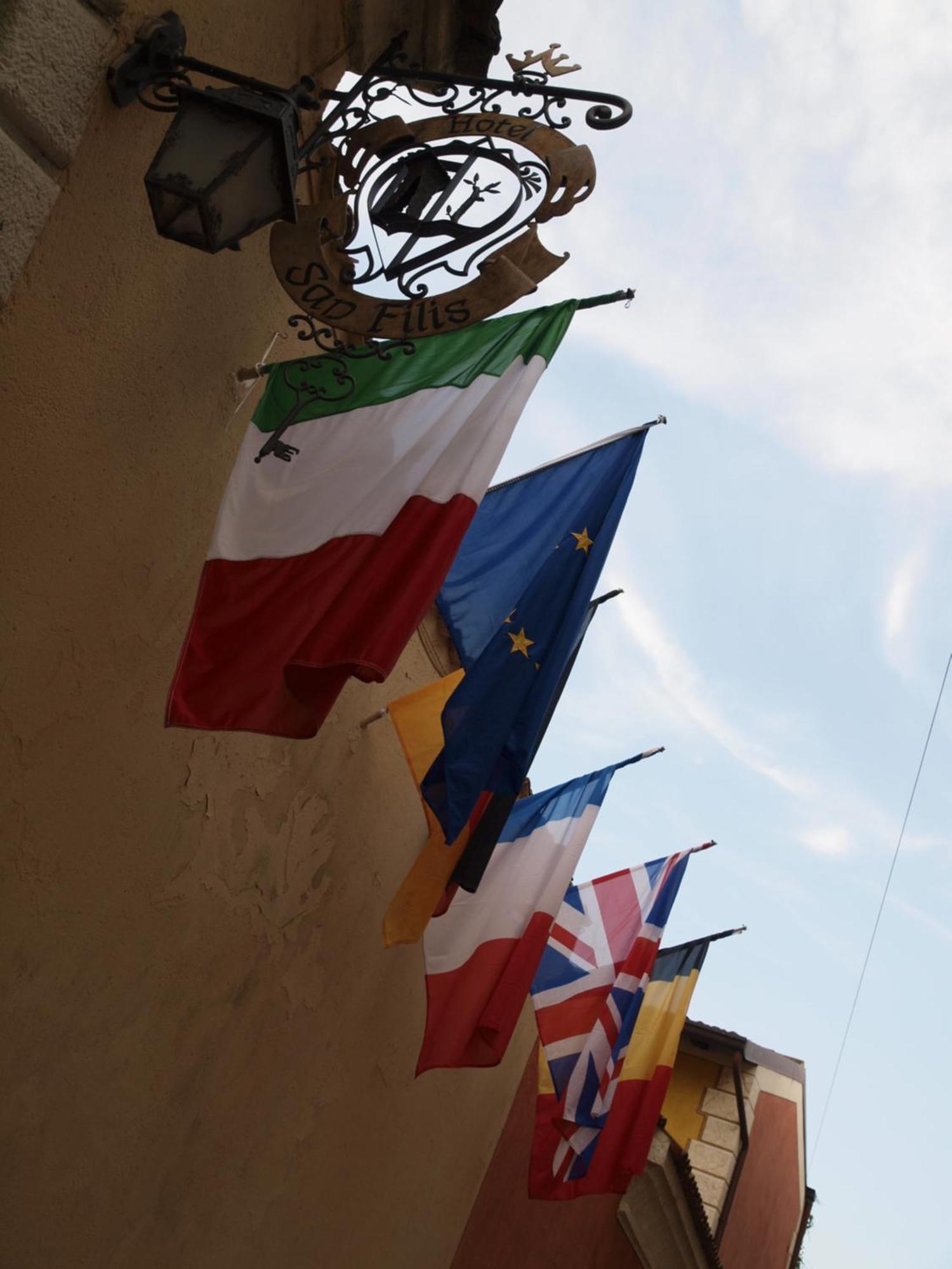Hotel San Filis San Felice del Benaco Zewnętrze zdjęcie