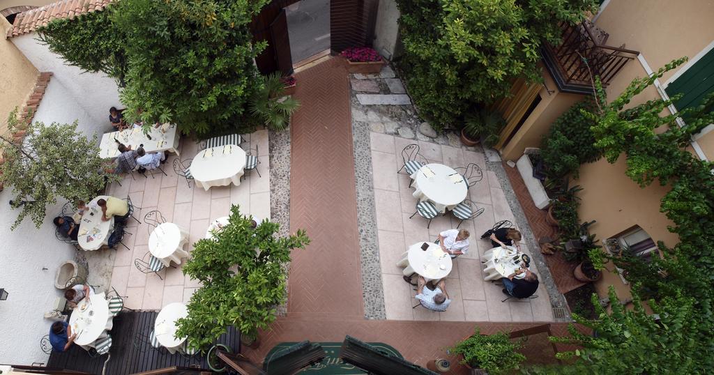 Hotel San Filis San Felice del Benaco Zewnętrze zdjęcie
